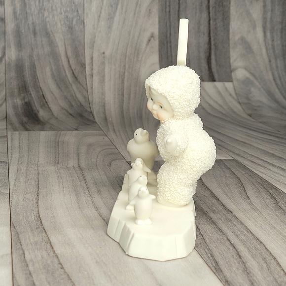 Snowbabies SCHOOL CROSSING 2006 Department 56 - 56.69668 Penguins 4.75" - Picture 9 of 14